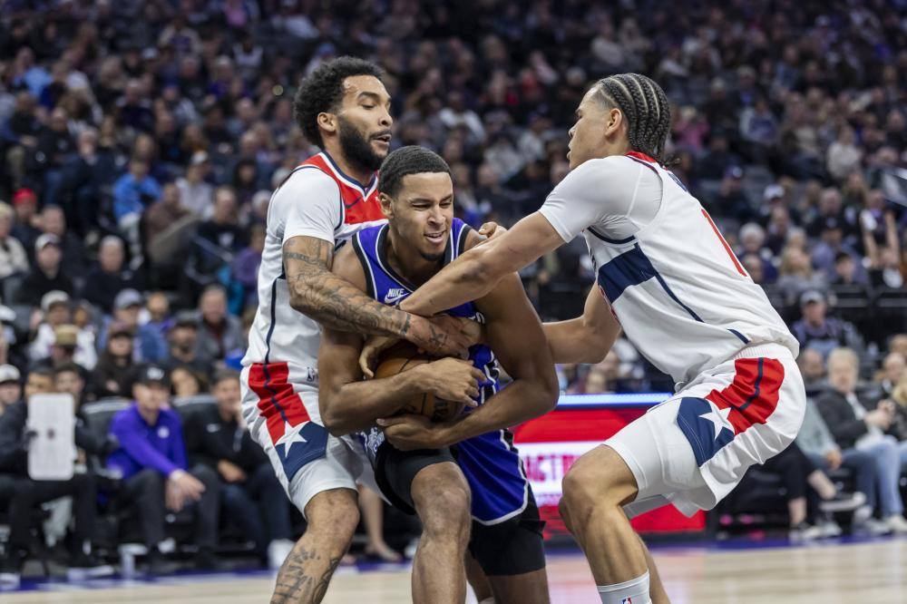 贫困地区的 贫困地区的