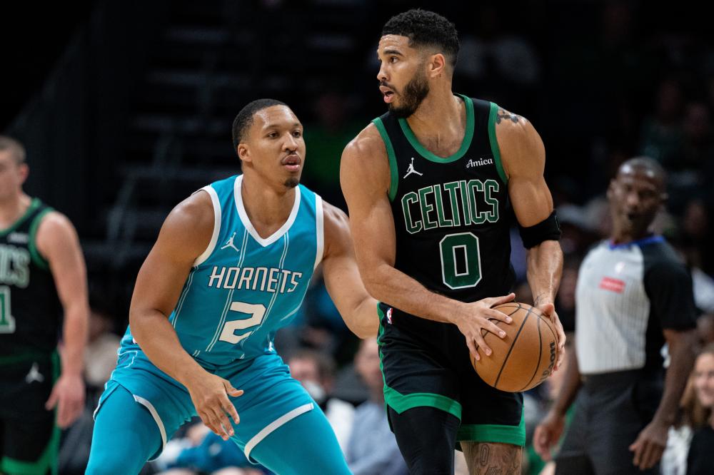 前锋恩西索 前锋恩西索