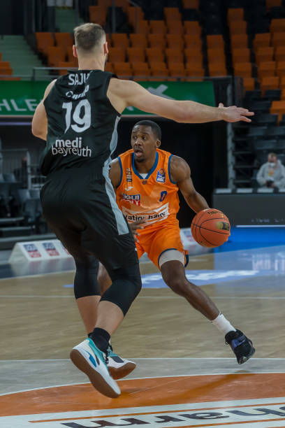 的中央突破 的中央突破