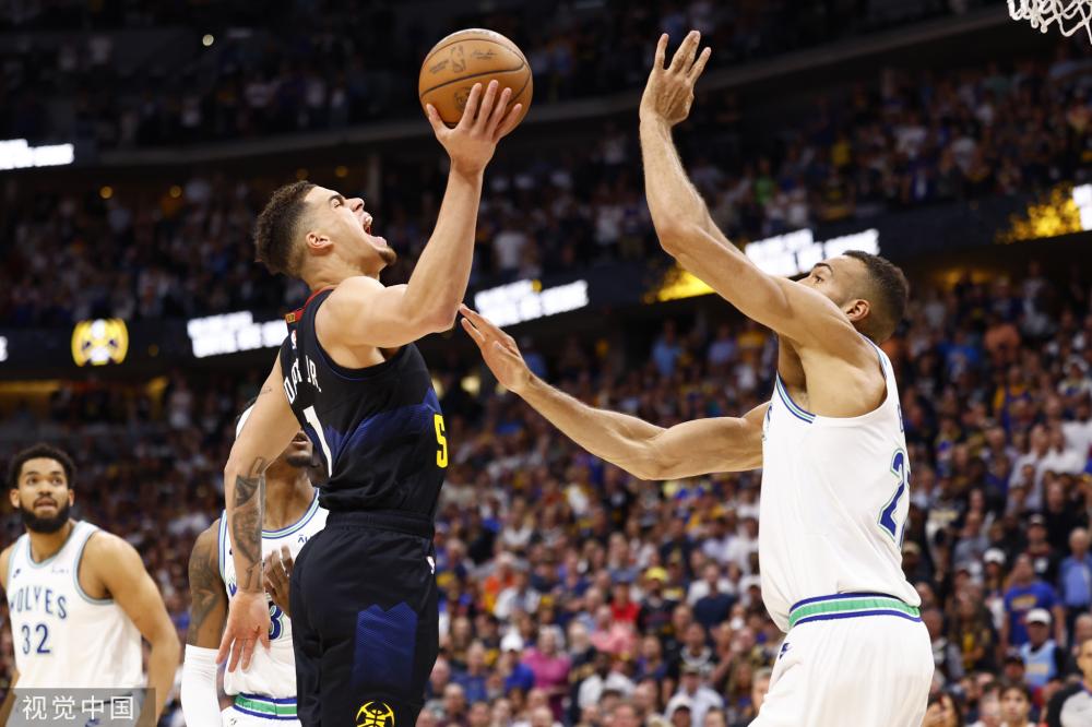 挥其优势 挥其优势