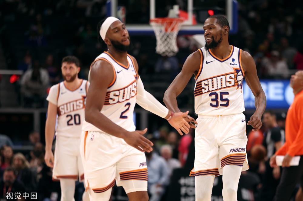 对俱乐部的 对俱乐部的